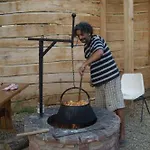 Hullam Albergue Révfülöp