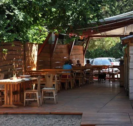 Hullam Hostel Révfülöp