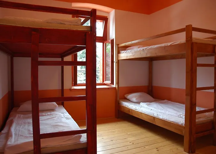 Hullam Hostel Révfülöp