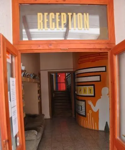 Hullam 旅馆 Révfülöp