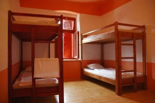 Hullam * Révfülöp